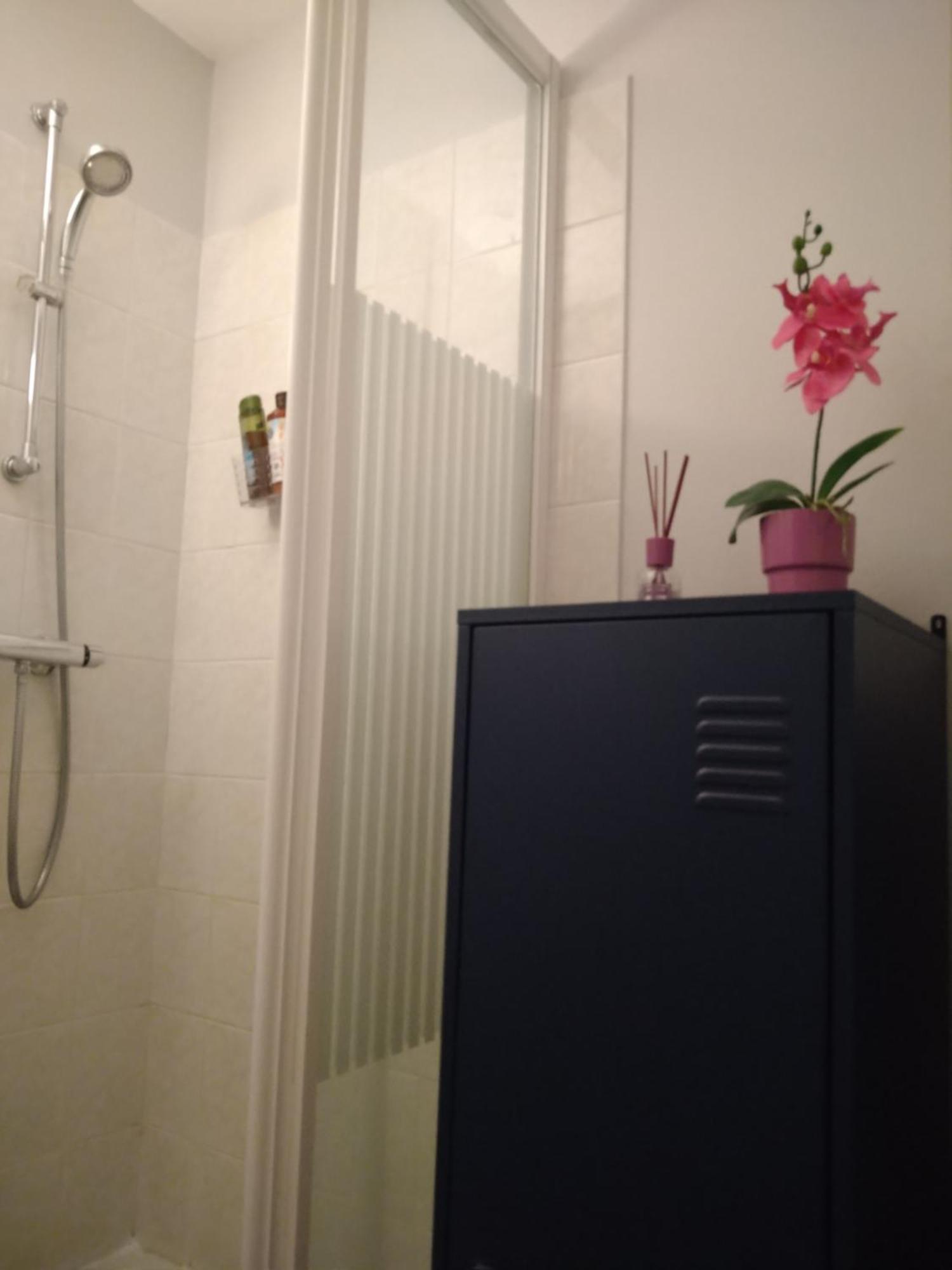 Le Loire A Velo - Gare De Tours Appartement Buitenkant foto