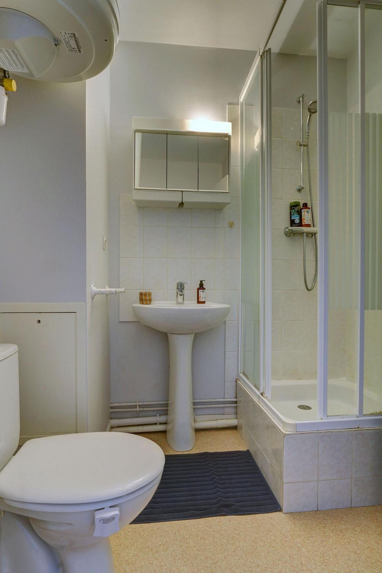 Le Loire A Velo - Gare De Tours Appartement Buitenkant foto